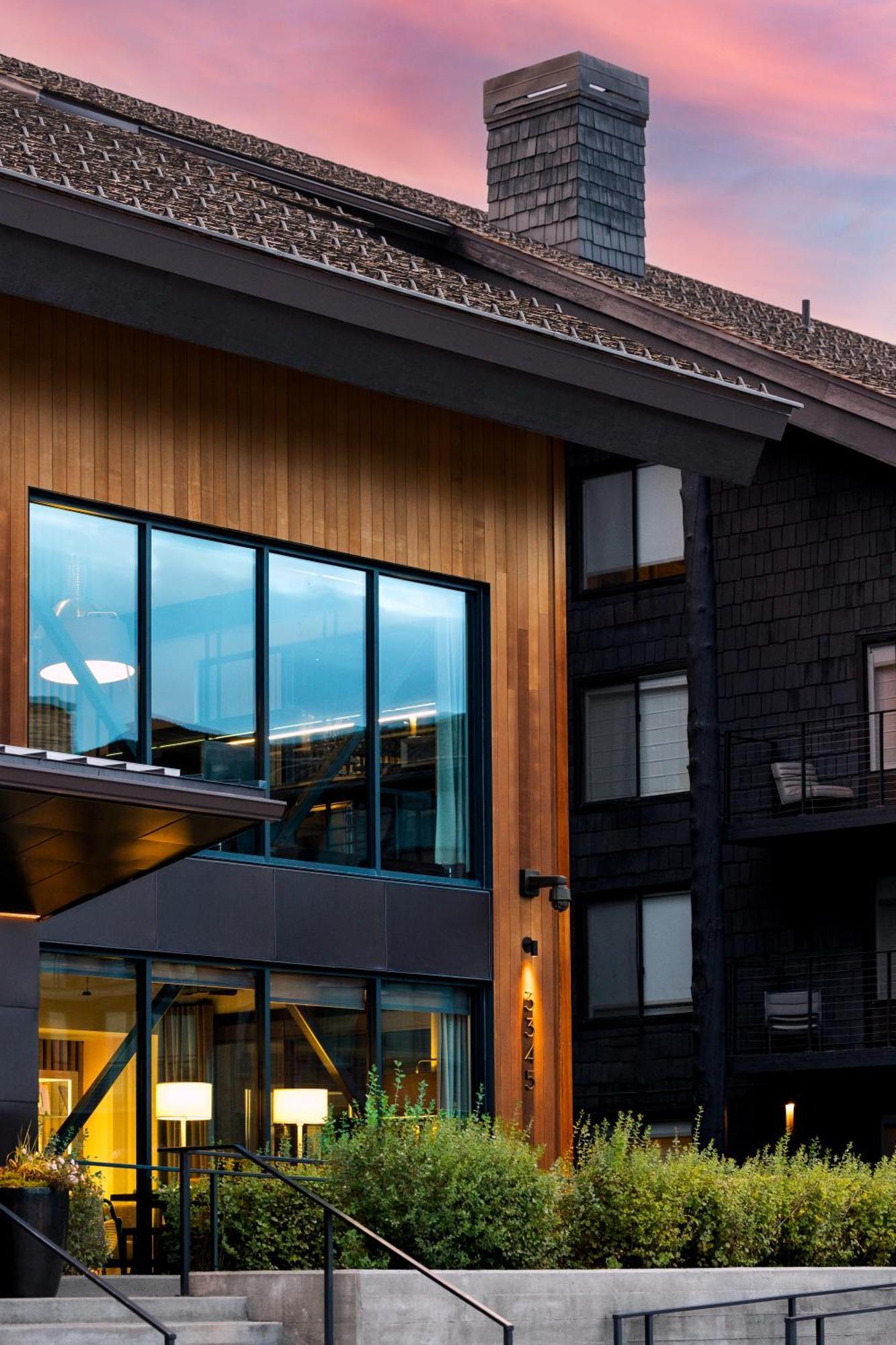Gravity Haus Jackson Hole Hotell Teton Village Exteriör bild